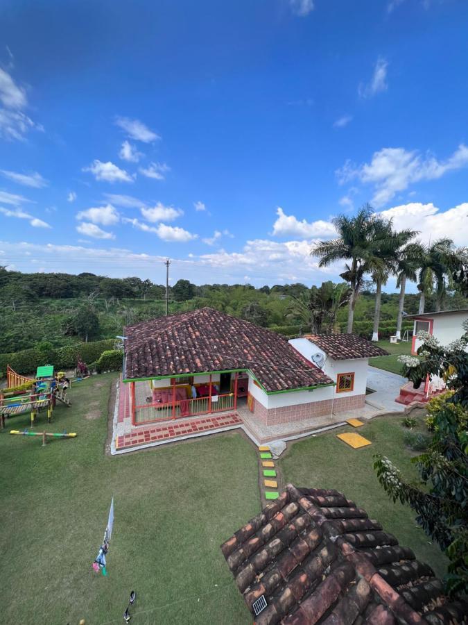 Alojamiento Campestre Hawaii มอนเตเนโกร ภายนอก รูปภาพ
